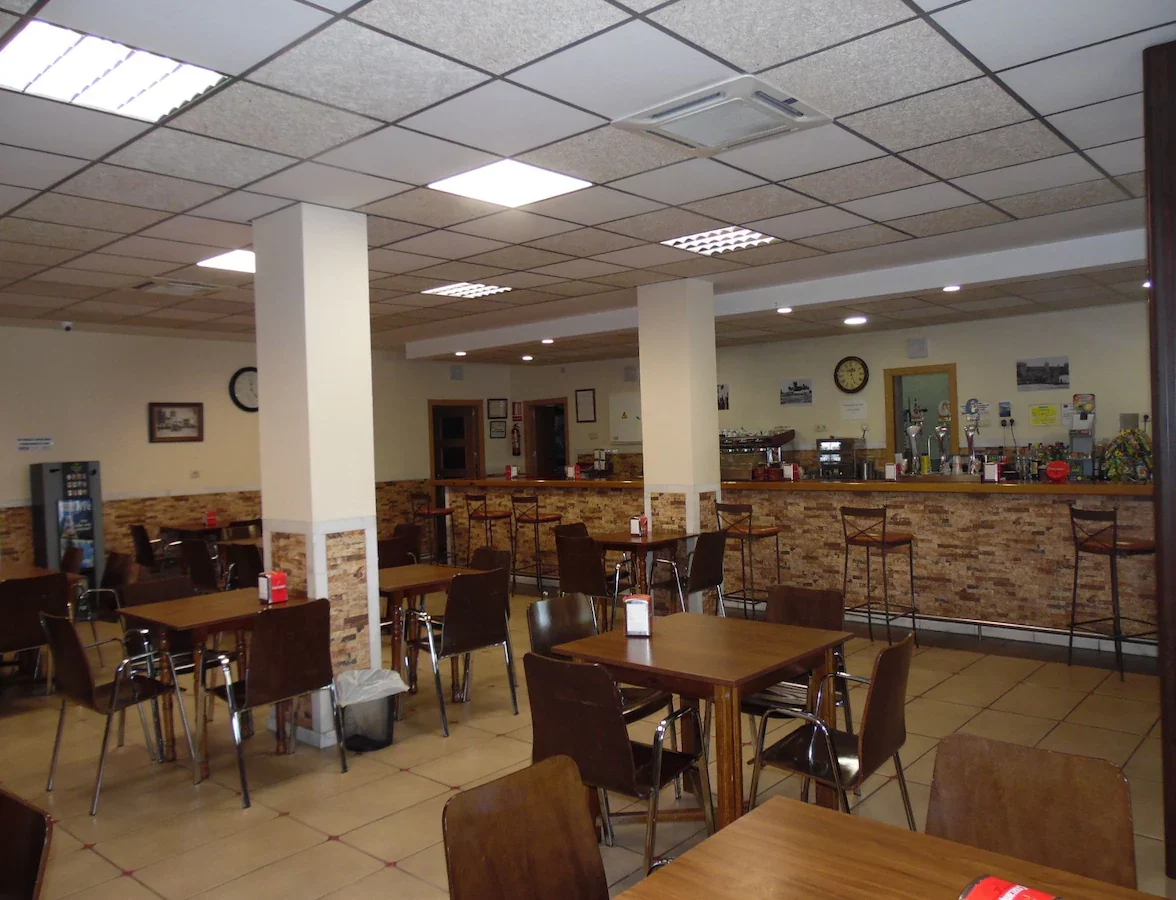 Salón restaurante Hostal Arias